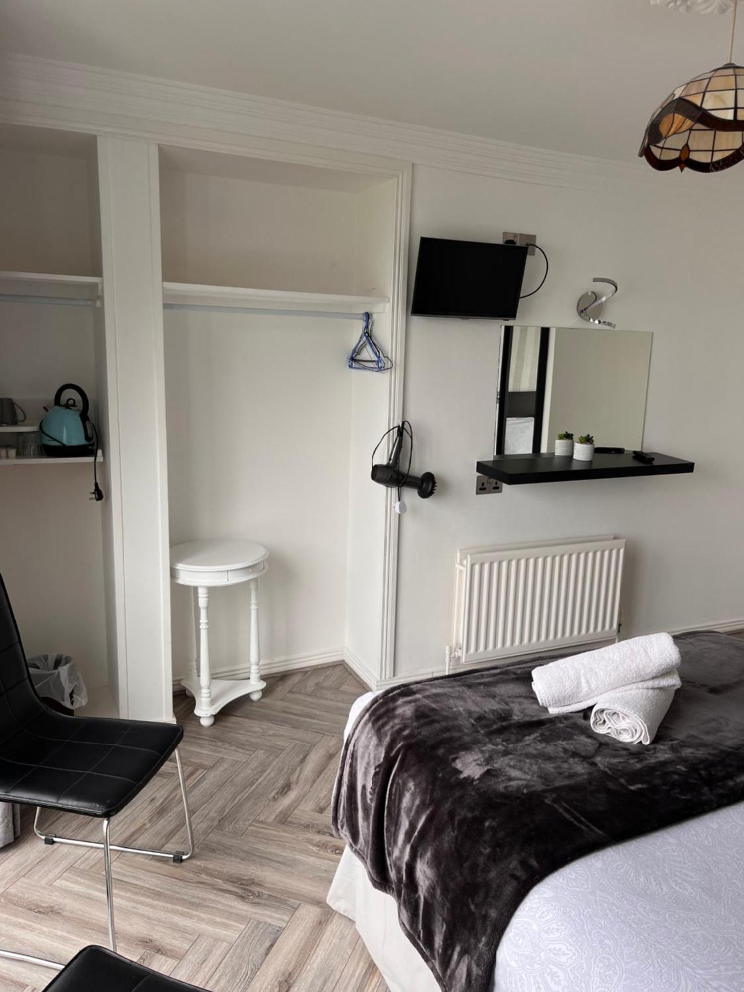 The Light House Hotell Galway Rom bilde