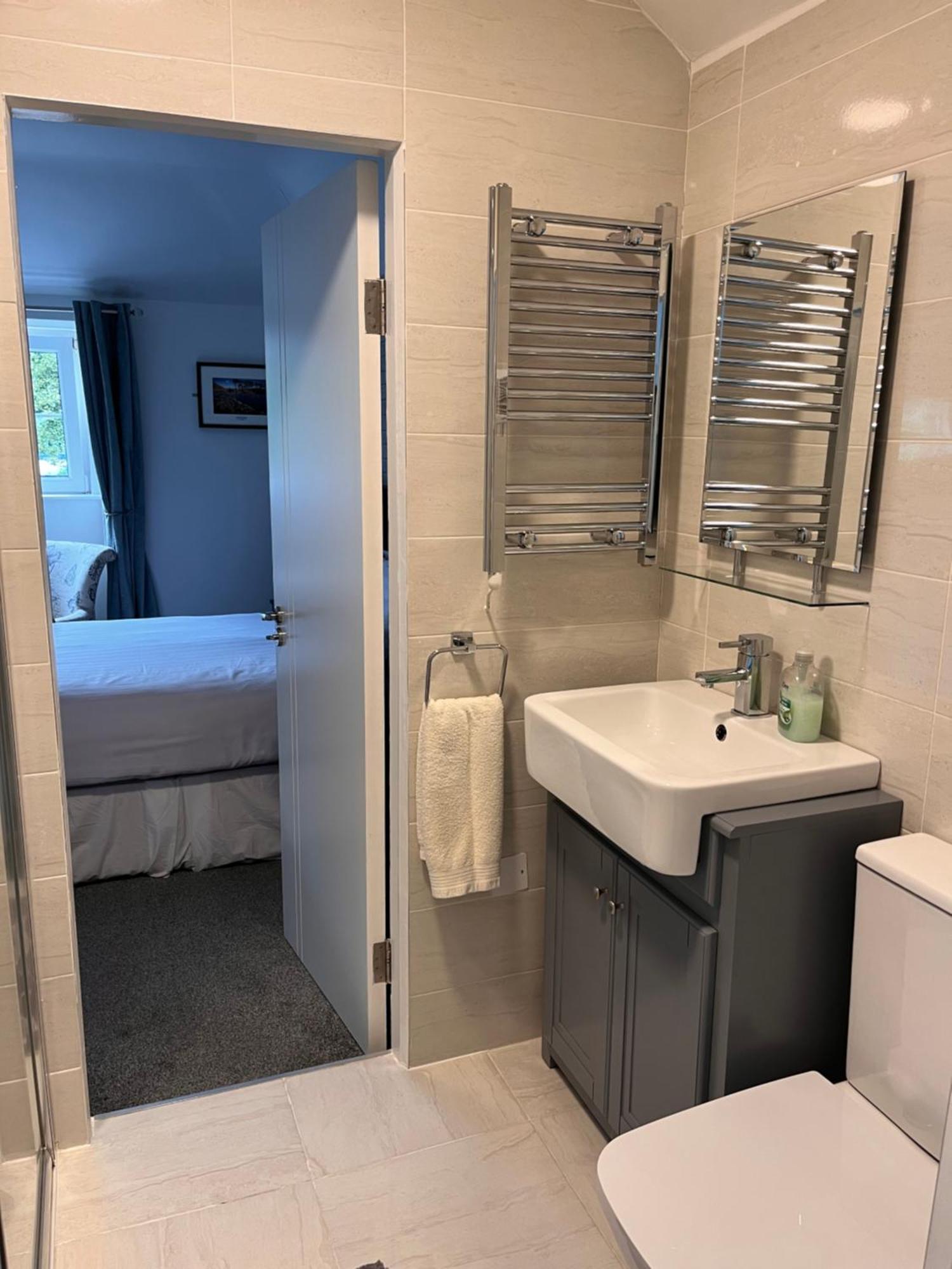 The Light House Hotell Galway Rom bilde