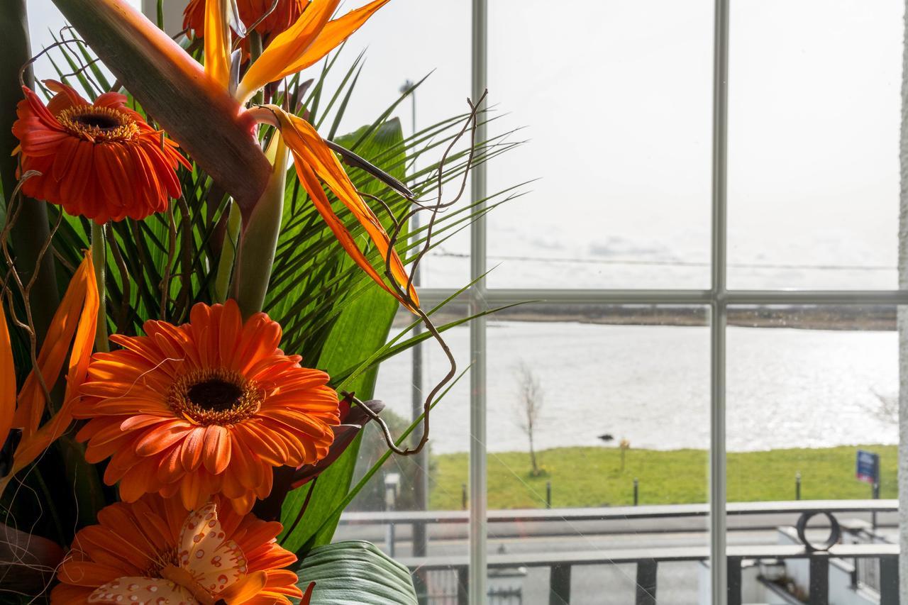 The Light House Hotell Galway Eksteriør bilde